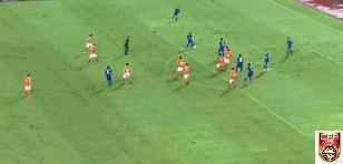 泰国点球漏判,中国vs泰国争议点球