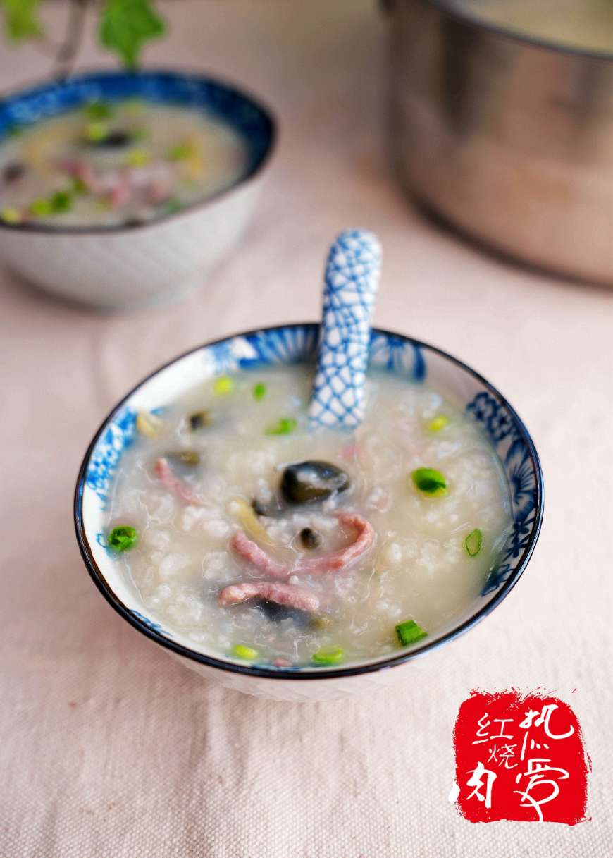 熬粥怎么粘稠水和米的比例,如何熬粥才能把粥熬得粘稠