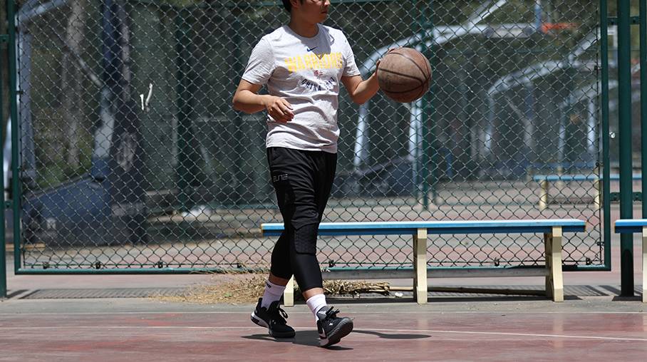 nikezoomlive2鏄腑甯悧,nikezoomliveii閲嶉噺