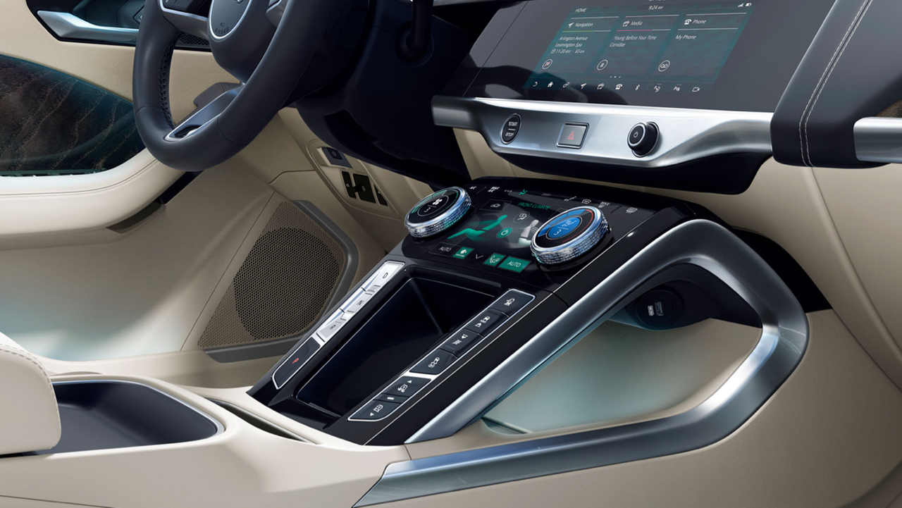 捷豹i-pace纯电动suv,捷豹i-pace纯电跑首发限量版