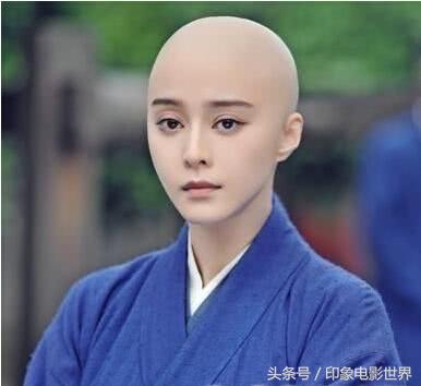 敢于挑战自己的女生,光头颜值挑战原来女生光头也很酷