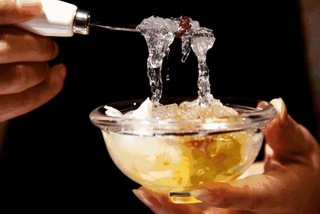 拒绝断崖式衰老｜女人对自我精心呵护，才有资格对岁月说不！