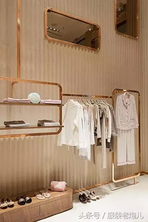 服装店陈列技巧,服装店夏季陈列技巧