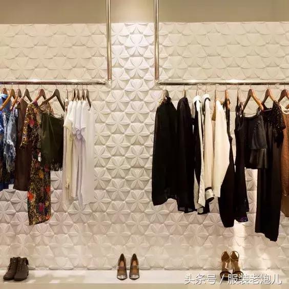 服装店铺陈列技巧有哪些,服装店的陈列技巧及培训