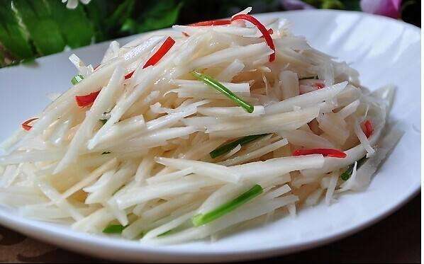 藕有止泻的功效吗,藕水止血凉血