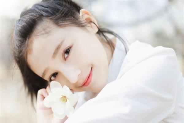 和女生约会带一群人,和女生约会需要问她去哪个地方吗