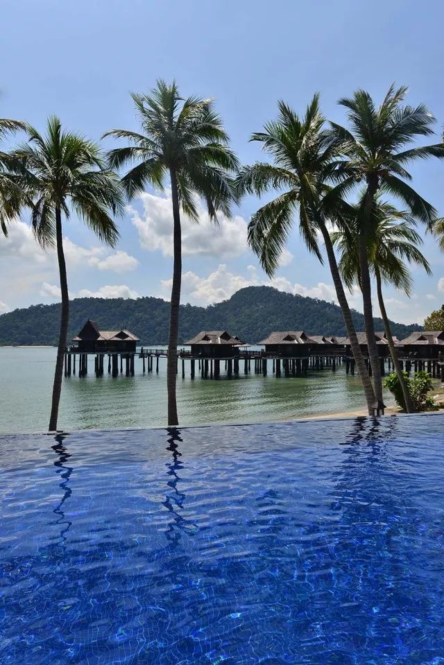 沉迷私岛酒店,这个夏天缺一次马来之旅