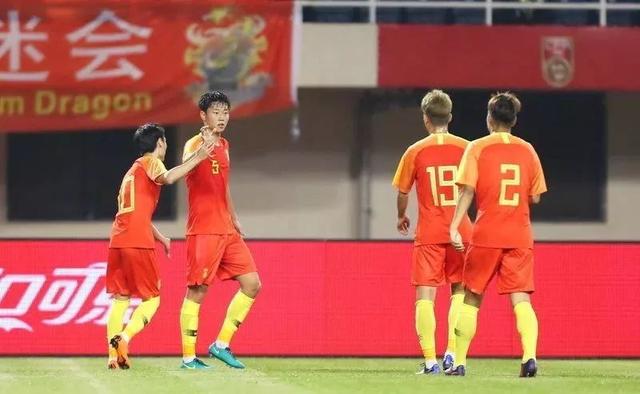 今日体育：勇士122-103击败骑士；男足中国队4-2大胜纳米比亚