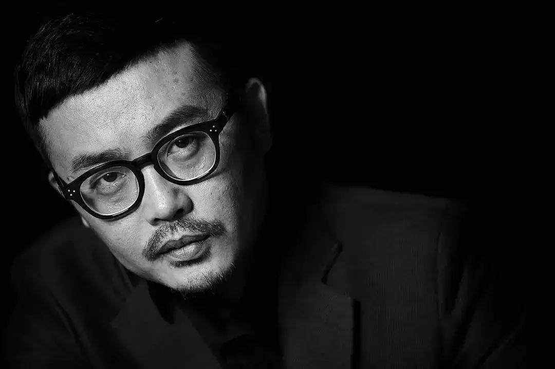 《命运速递》导演炮轰迪美影业,李非文字暗藏玄机?