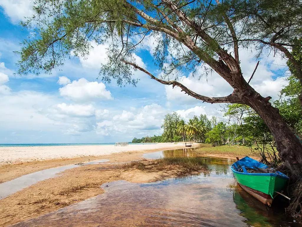 一个未被中国人攻陷的岛屿,4个免签的绝美海岛