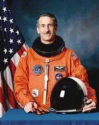 财会名校召集令|莱斯特大学,因纪念而获得重生