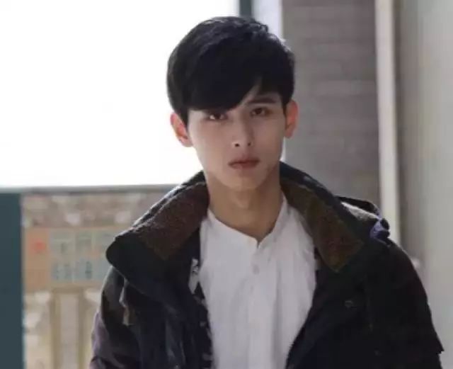 翻版杨洋,撞脸杨洋高中生