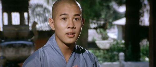 少林寺为什么要拍李连杰,李连杰拍少林寺时少林寺状况