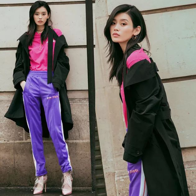 第一个在裤子侧面加条纹的那个人可以获终身成就奖了，易烊千玺鹿晗宋茜都会同意的