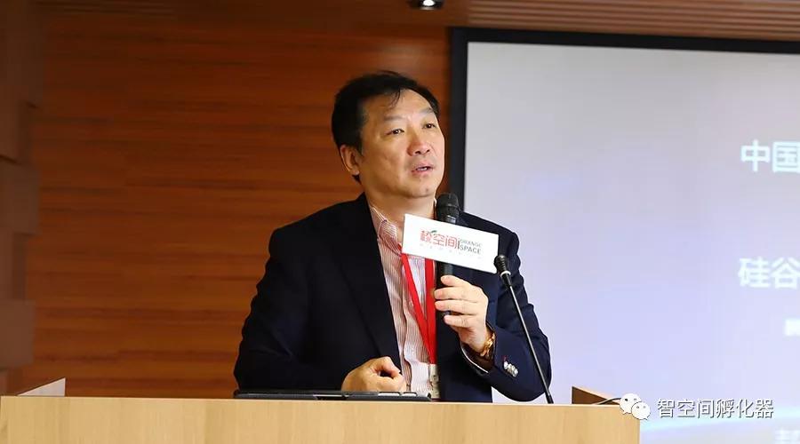 张璐对话硅谷投资人,中国顶级投资人