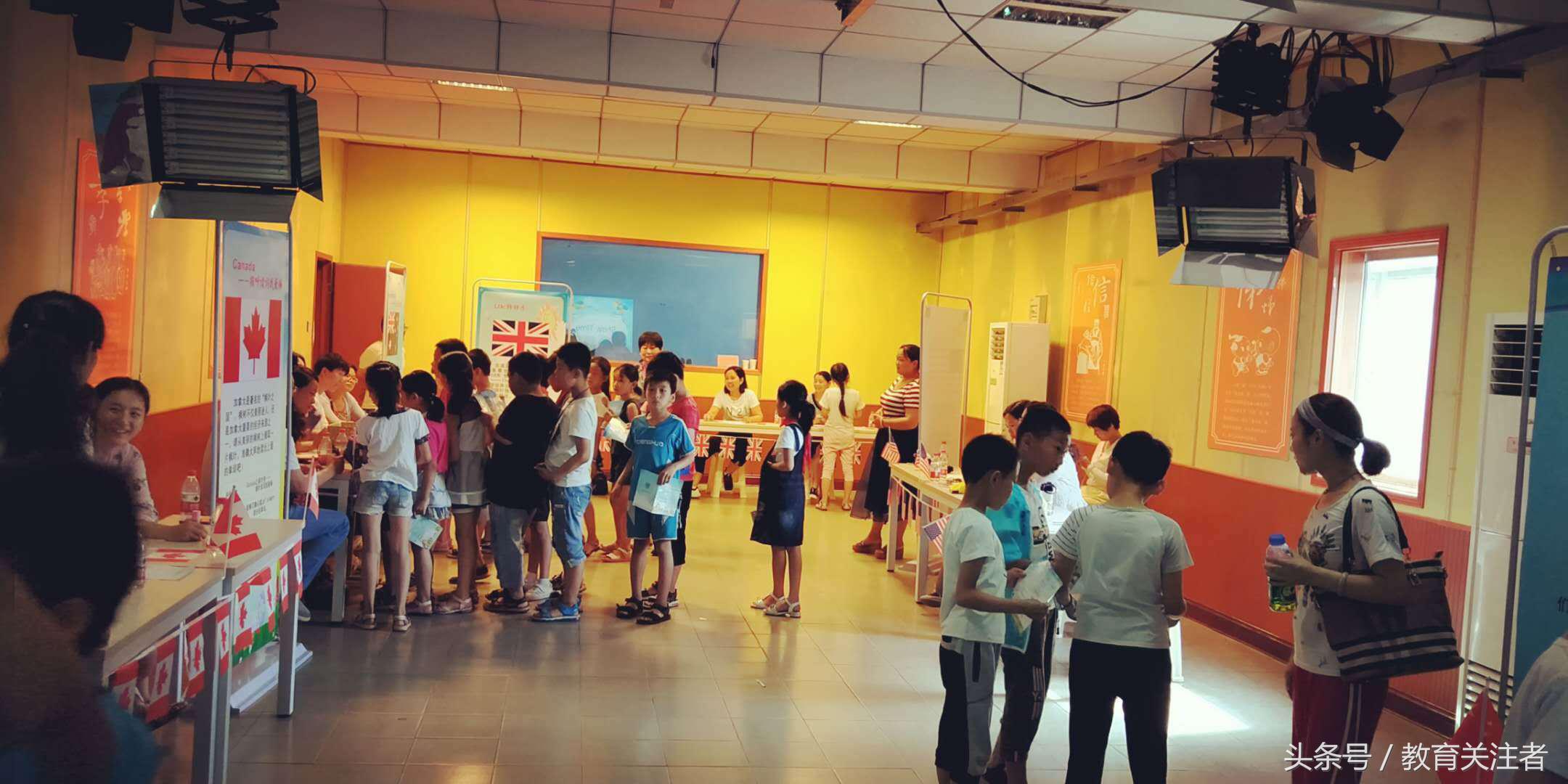 足球宝贝之环游世界—郑州市郑上路小学三年级英语表现性评价侧记