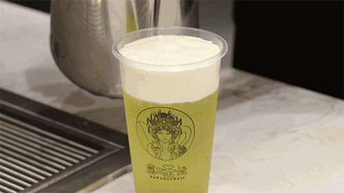 近期排队很火的网红茶 (排队最好的网红茶)