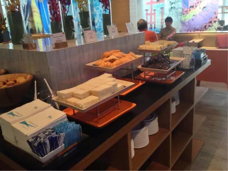 飞机头等舱坐哪个位置比较舒服,飞机最好的位置绝不是商务舱