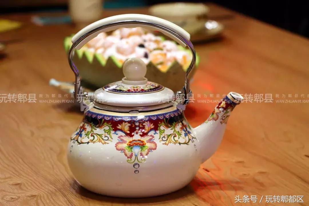 快来!到蜀都万达感受西域风情,品地道*疆新**九必吃!