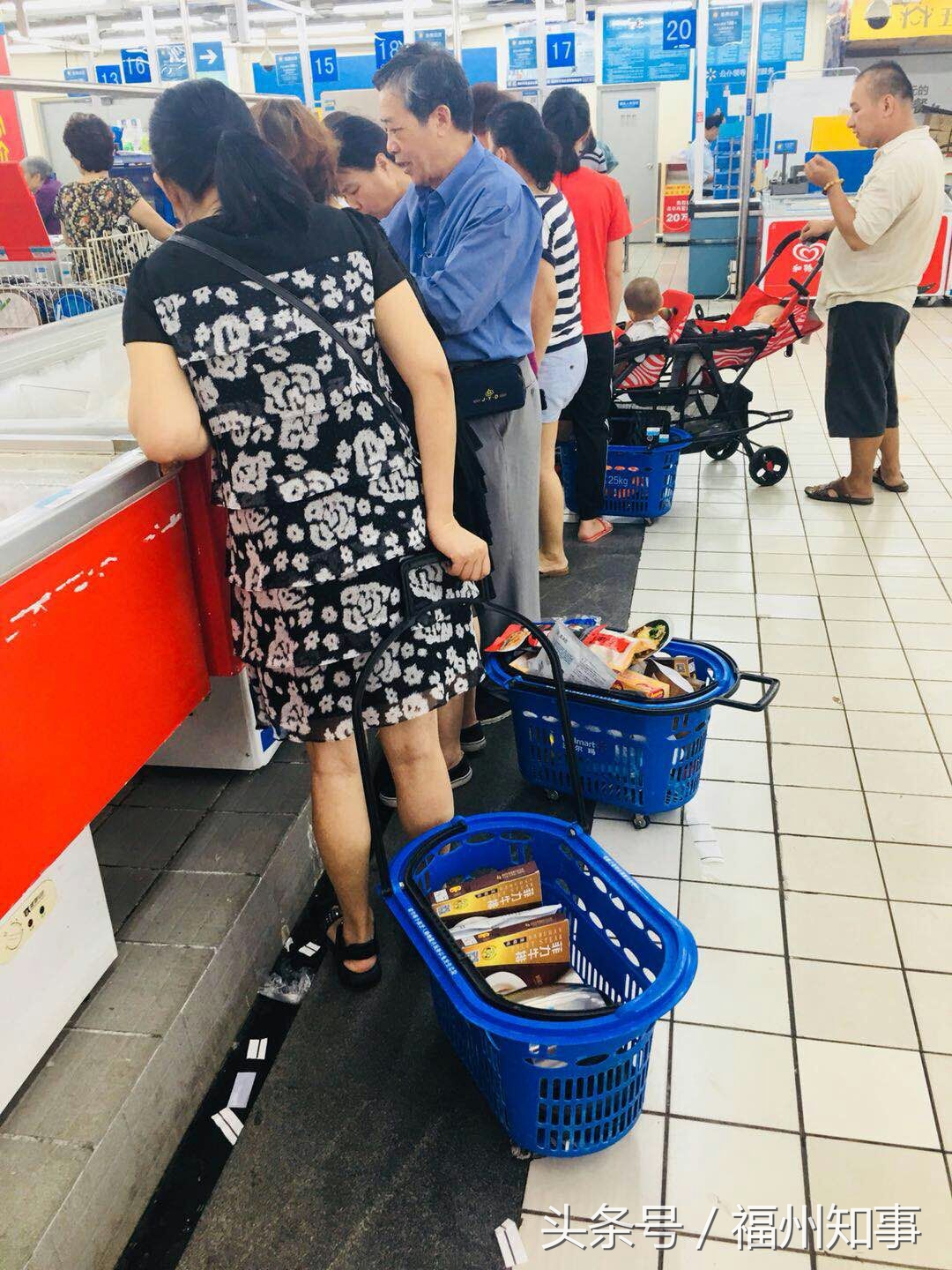 沃尔玛最新促销,沃尔玛临期打折促销