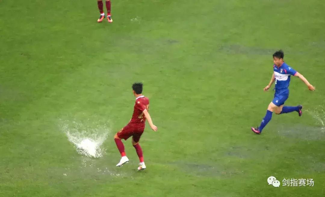 「图集」雨中狂胜！“雨神”淄博星期天5:0沈阳东进联赛首次连胜