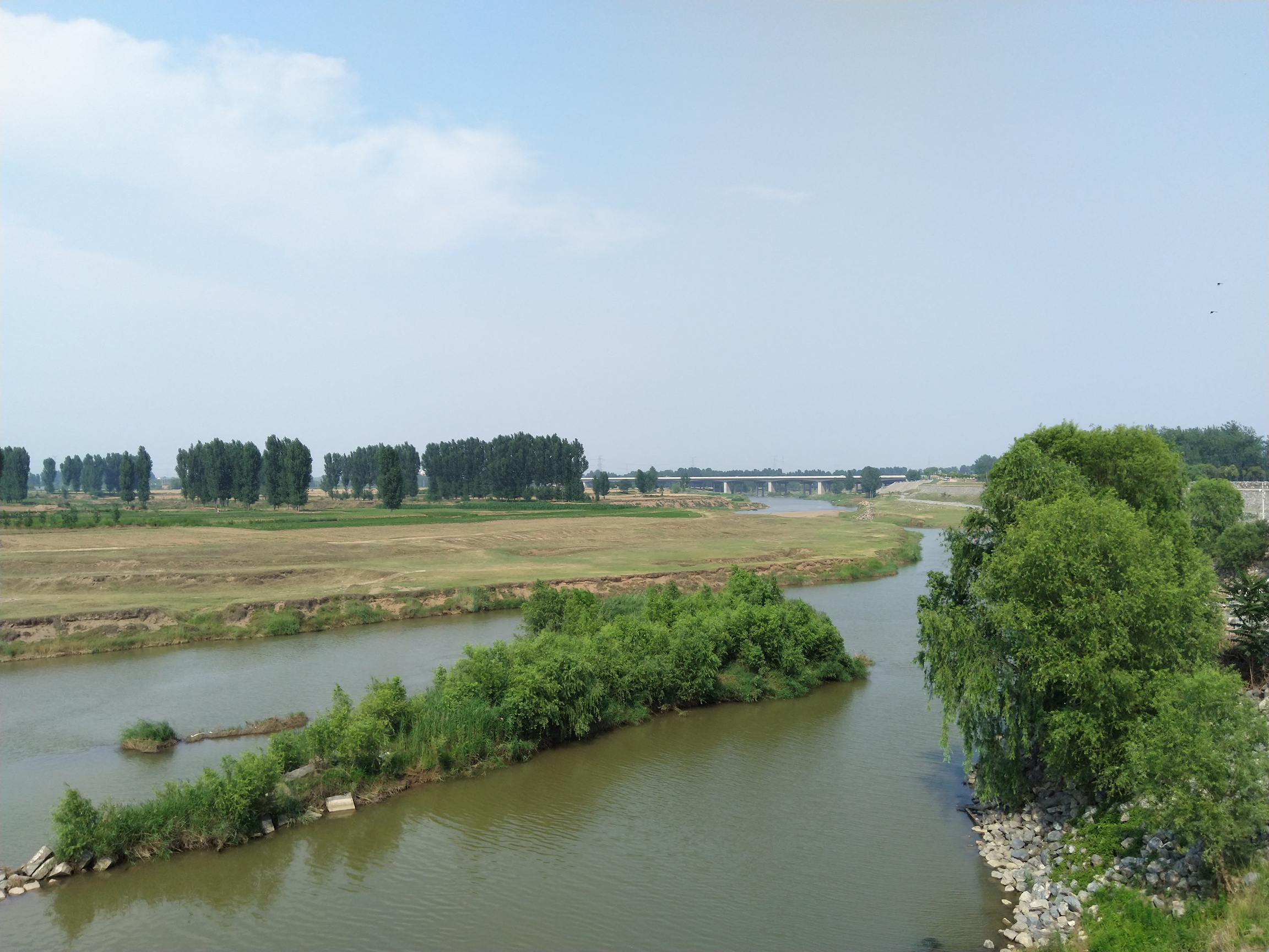 带拍照功能的游戏,手机除游戏拍照还有什么刚需性能