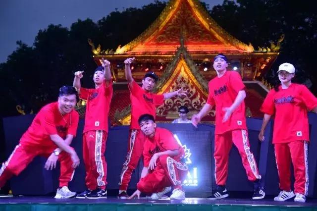 锦绣中华泼水节今天有开吗,2022锦绣中华泼水节是什么时间