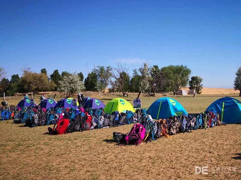 108名5年级孩子沙漠特训与一所体制内学校的破壳——红英小学