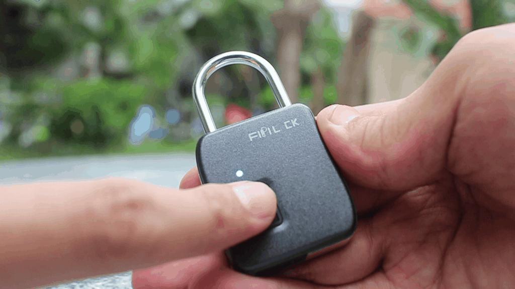 一指即开的指尖魔法沃圣指纹锁体验