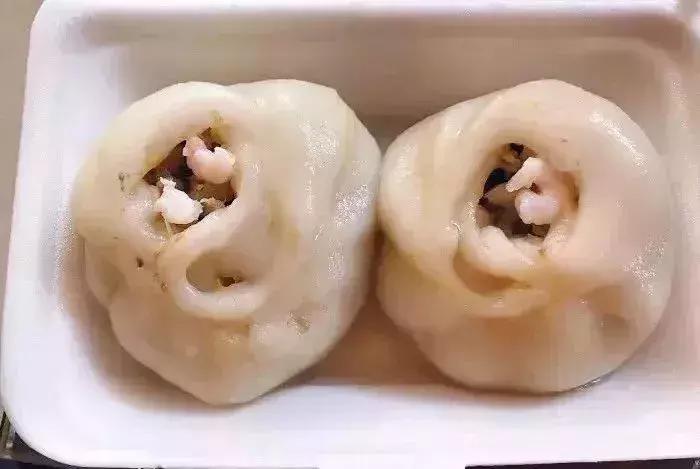 一天卖2000个的猪肉饼,一天卖100千个包子