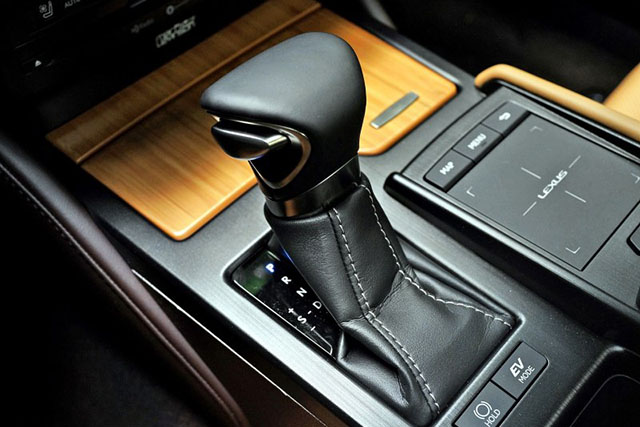 BBA劲敌将上市，发动机全球第一，奔驰也怕它，30万身价100万档次