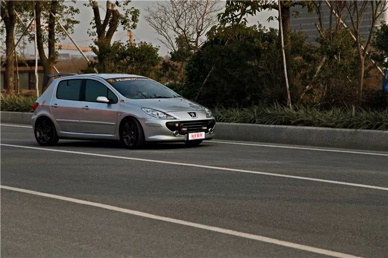 改装本田飞度gk5参数及配置,改装飞度gk5用什么机油