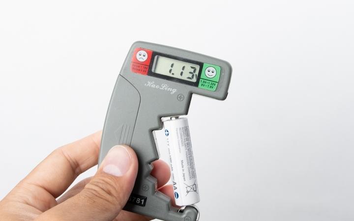 嗡嗡嗡—松下“爱老婆”enelooppro-让闪灯击发1500次的电池!