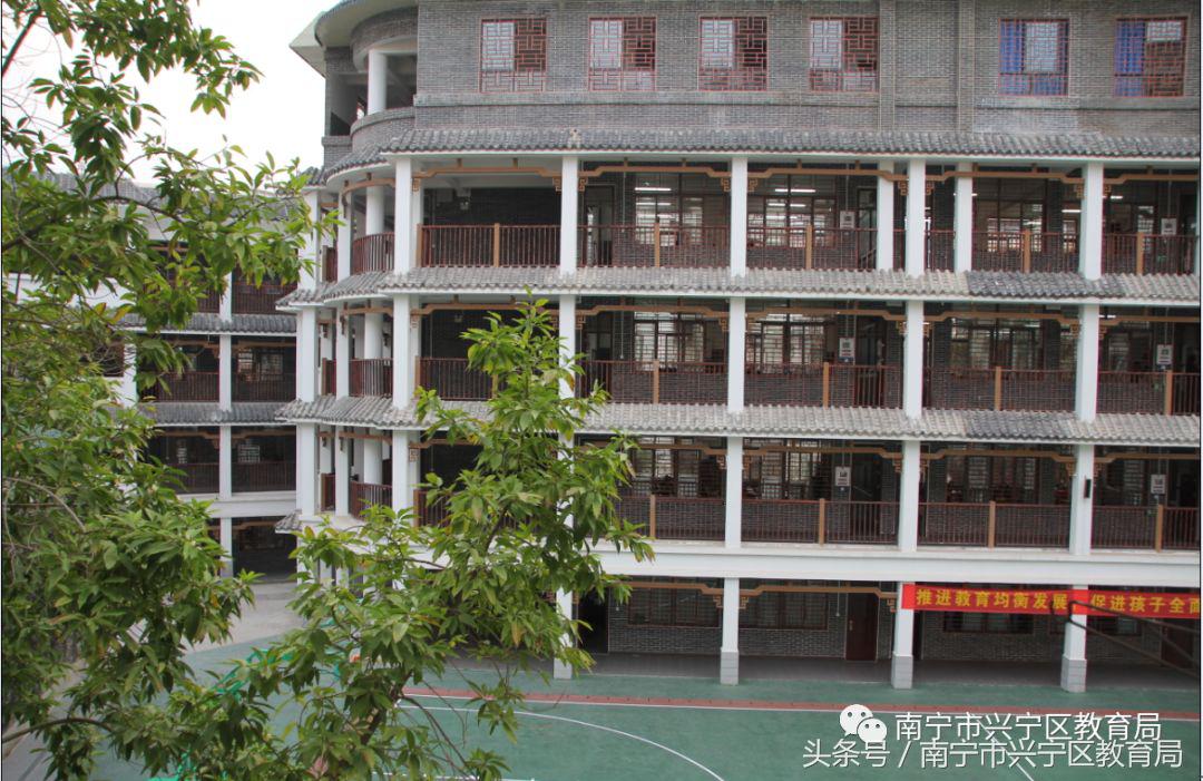 兴宁小学2023一年级招生简章,广东兴宁市公办小学招生条件