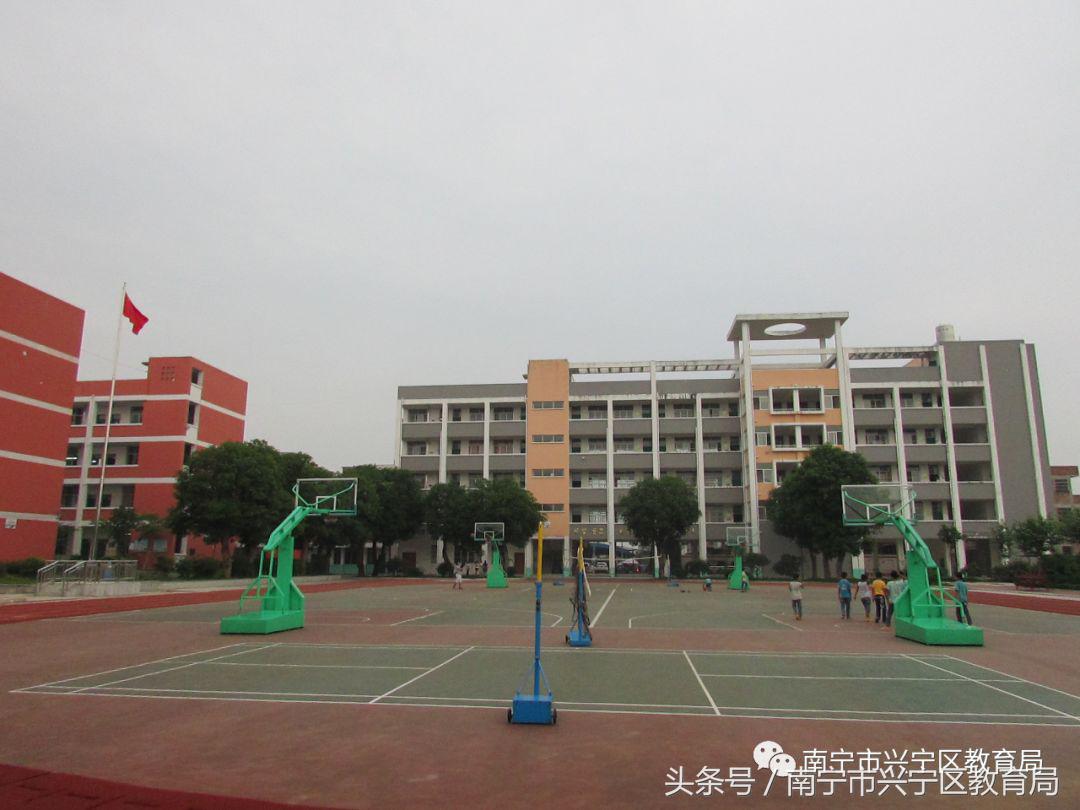 兴宁小学2023一年级招生简章,广东兴宁市公办小学招生条件