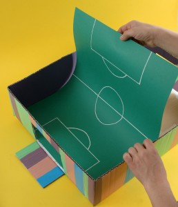 用纸板做足球游戏机,自制迷你足球卡牌桌游