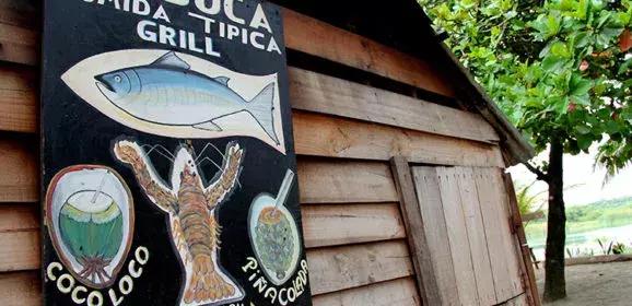 岛国名叫“星期天”，果然很懒很悠闲