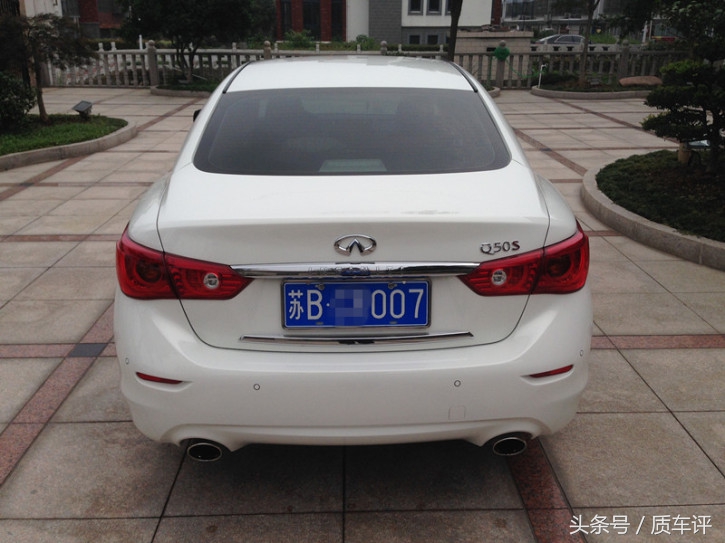 英菲尼迪q503.7百公里加速测试,英菲尼迪q503.7排量油耗多少