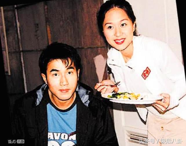 黎姿与关咏荷对比照,关咏荷和黎姿怎么长得一模一样