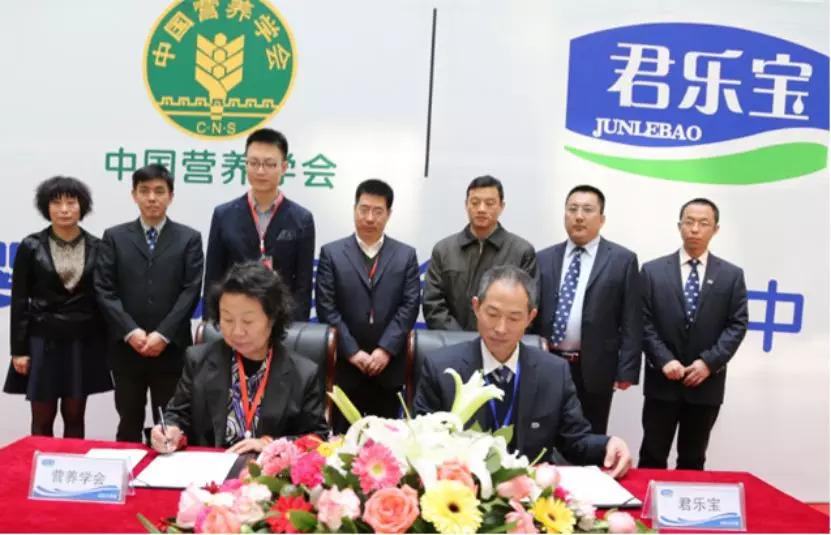 击退洋奶粉,这次以质取胜!