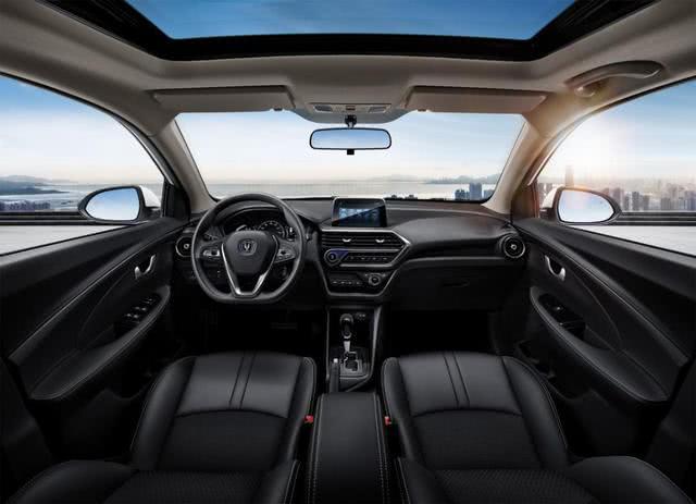 长安悦翔改款史,曾经巅峰现在已停产的经典车型