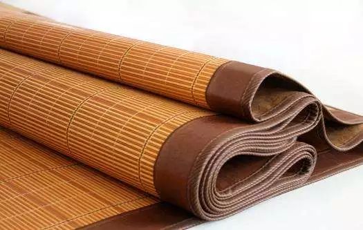 凉席怎么清洗杀菌最快,凉席千万别用水洗