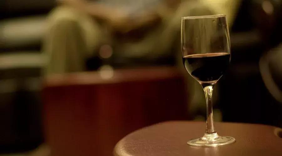 因为商标被起诉,因商标被法院起诉如何应对