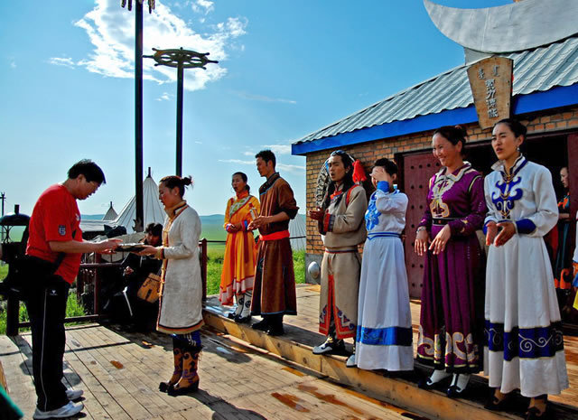 夏天了来呼伦贝尔旅游吧,暑假一起去新疆吧