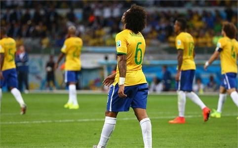 桑巴军团世界杯之旅，在本土被惨虐，那是我看的最揪心的一场