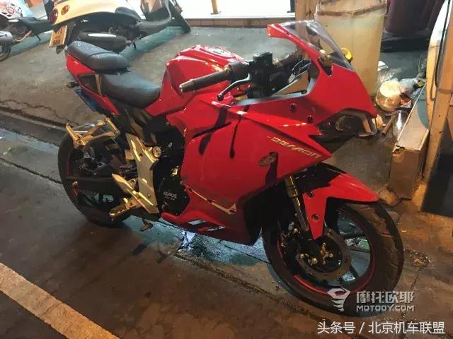 「人家的摩托车用品超市」戴着头盔去旅行之东南亚泰国篇