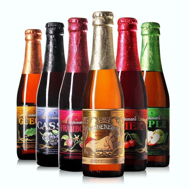 有关足球的啤酒,为足球加油助威