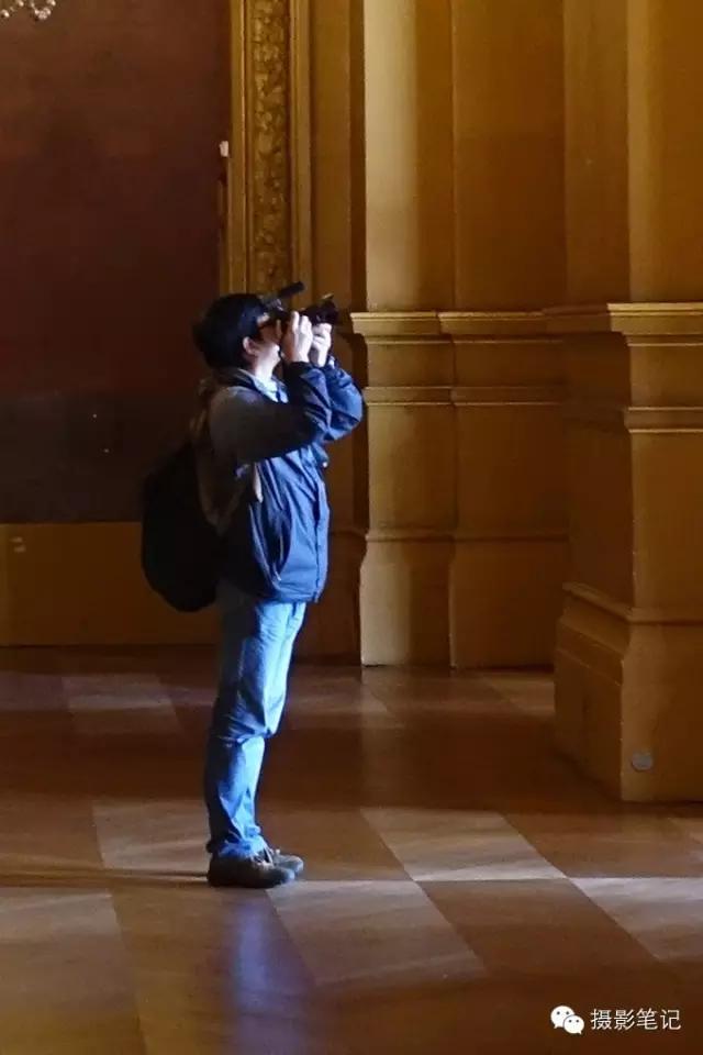 摄影初学者预算两千买什么相机,家用和旅游摄影买什么相机