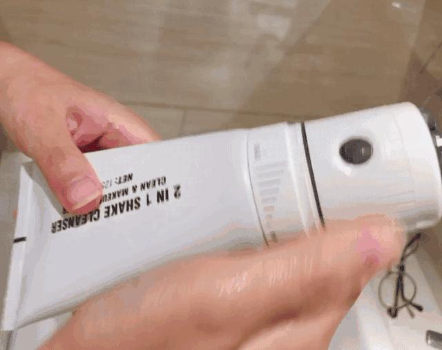 洁面吸油神器,电动洗脸神器清洁毛孔