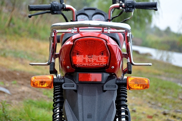 性价比高的雅马哈150摩托车推荐,雅马哈动力版天剑150z摩托评测